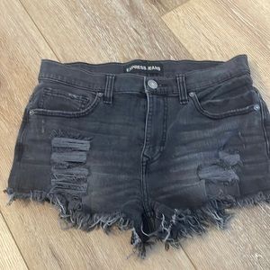 Black distressed hem jean shorts